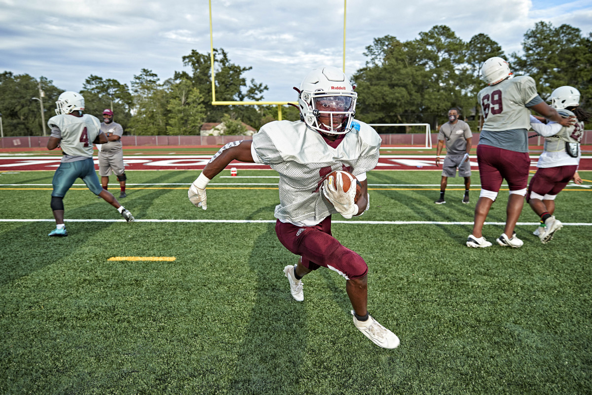 The Trojans got the kinks out early, but their conditioning would be akin to interval training: start, stop, start, stop.